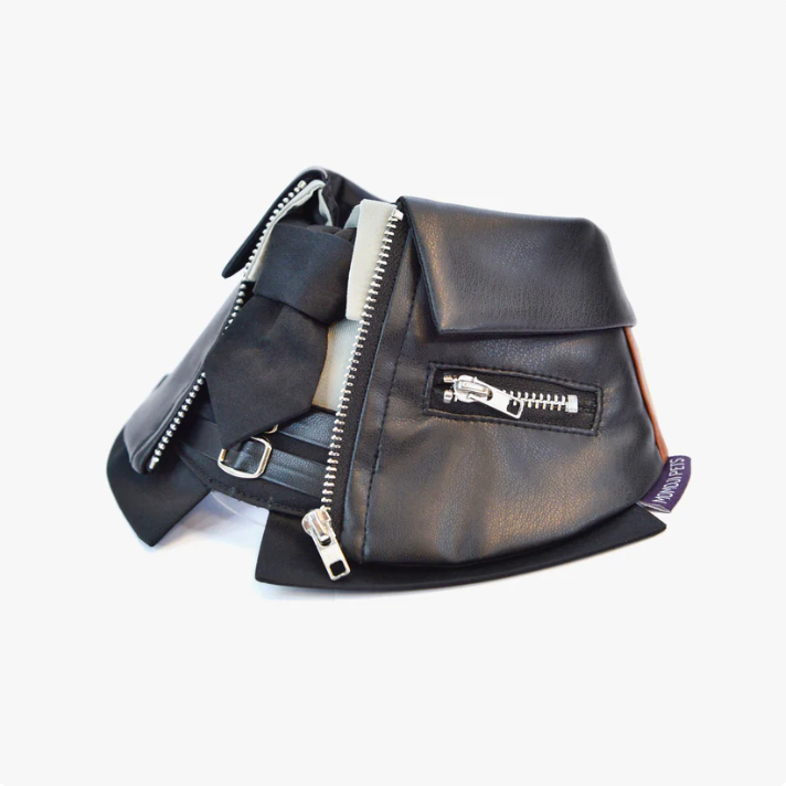 Momoji Shin (信一) | Pet Bib