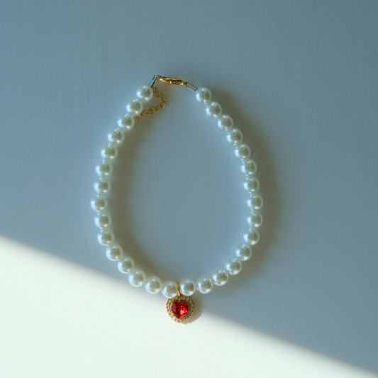 Royal Pearl Pet Necklace – Ruby Red Heart Charm | Glamorous Pet Accessory