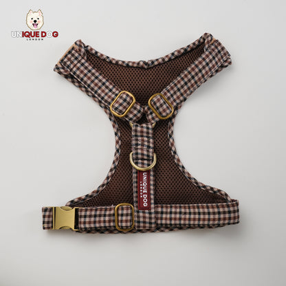 Countryside Field - Cardiff Harness